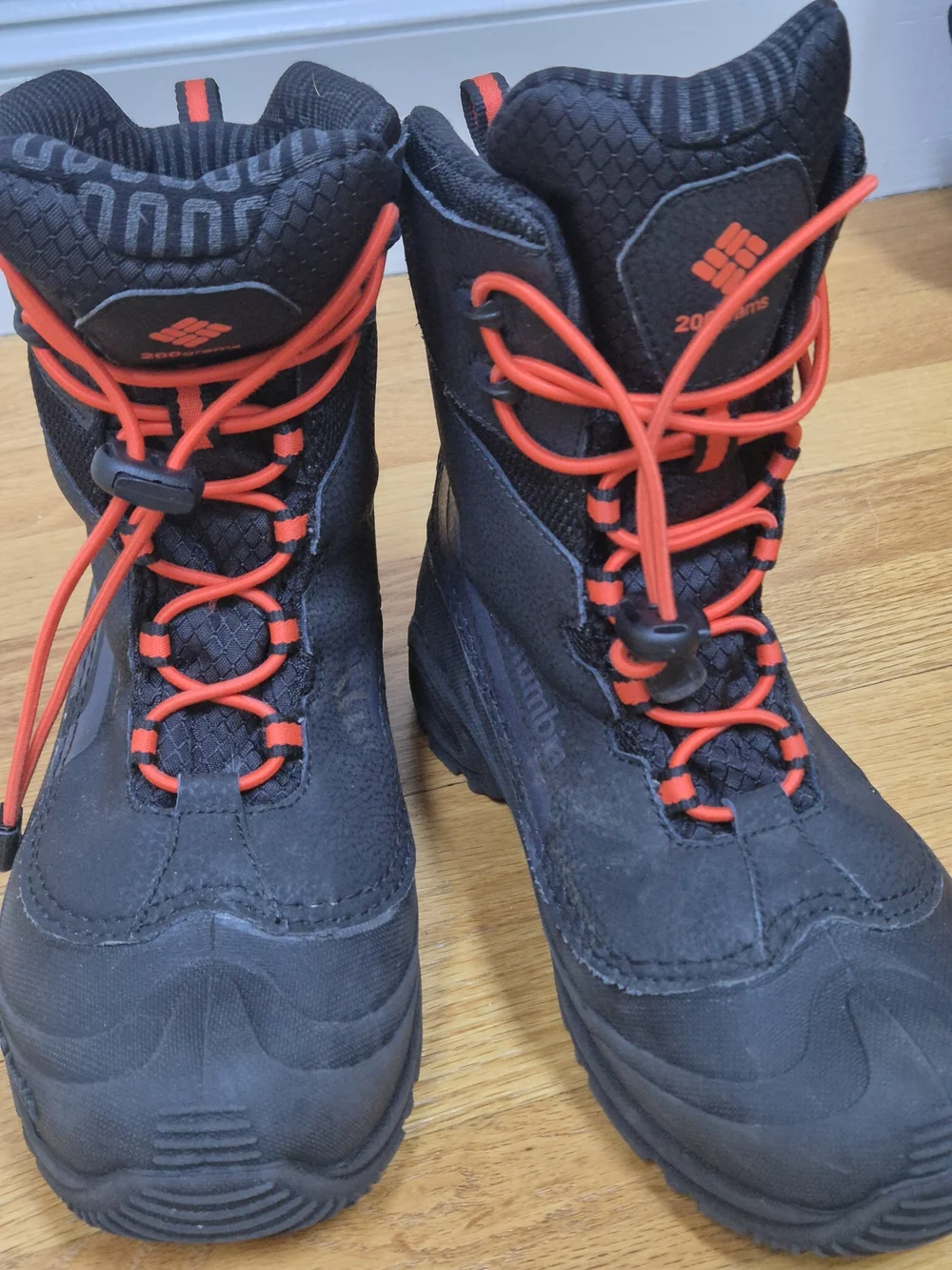Authentic Columbia waterproof outdoor boots in Youth / Big Kids' Size 6.